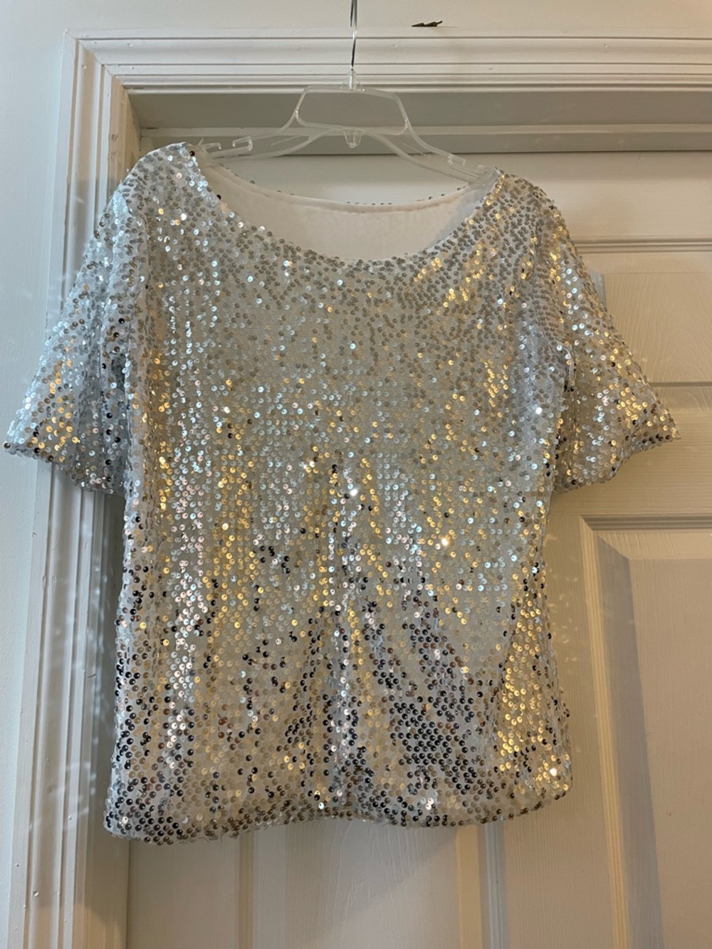 Silver Sequin Short-Sleeve Women's Blouse (0008)